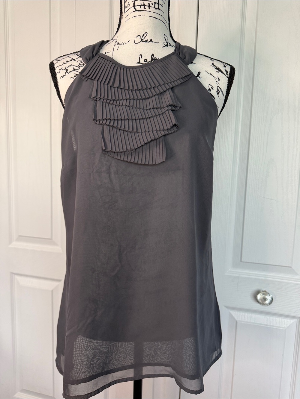 Apt. 9 Gray Sleeveless Pleated Ruffle Halter Blouse